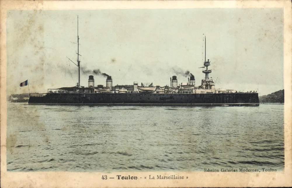 Toulon — A vista do cruzador « La Marseillaise » — Edição Galeries Modernes, Toulon - Frente