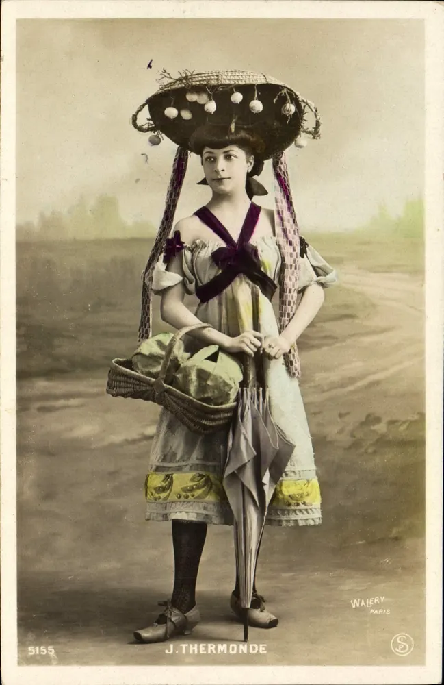 Junge Frau in dekoriertem Strohhut — J. THERMONDE — Walery, Paris, n° 5155 - Vorderseite