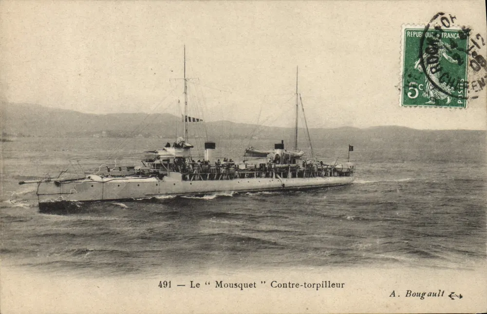 O "Mousquet" Contratorpedeiro — 491 — A. Bougault - Frente
