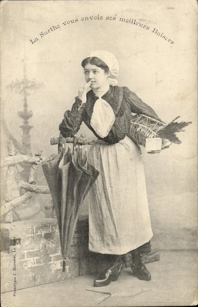 Junge Frau in Bauernkleidung — mit Korb und Regenschirm — veröffentlicht von J. Bouveret, Le Mans - Vorderseite