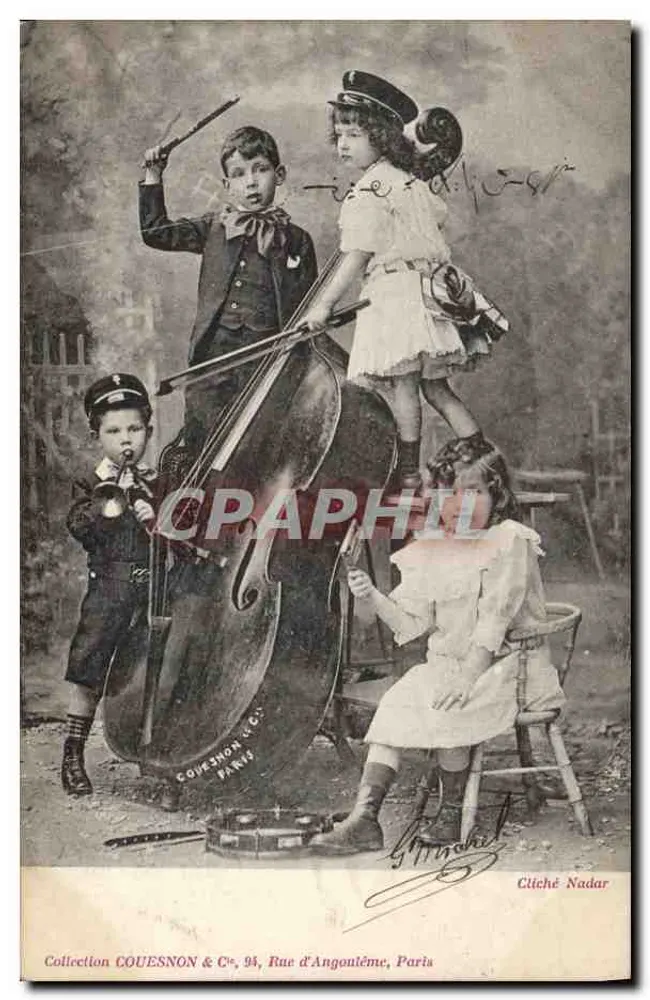 Crianças em traje de marinheiro com um violino — Coleção COUESNON & Cie, Rue d'Angoulême, Paris — Cliché Nadar - Frente