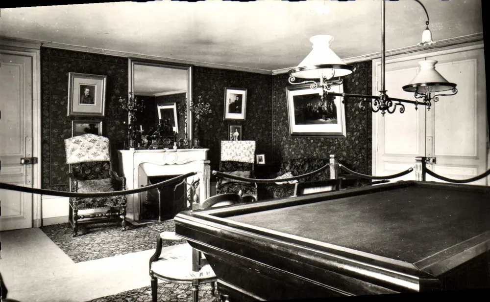 Sala e Bilhar — Casa Paternal do Pastor (1880) — Edição E. Protet, Dole (Jura) - Frente