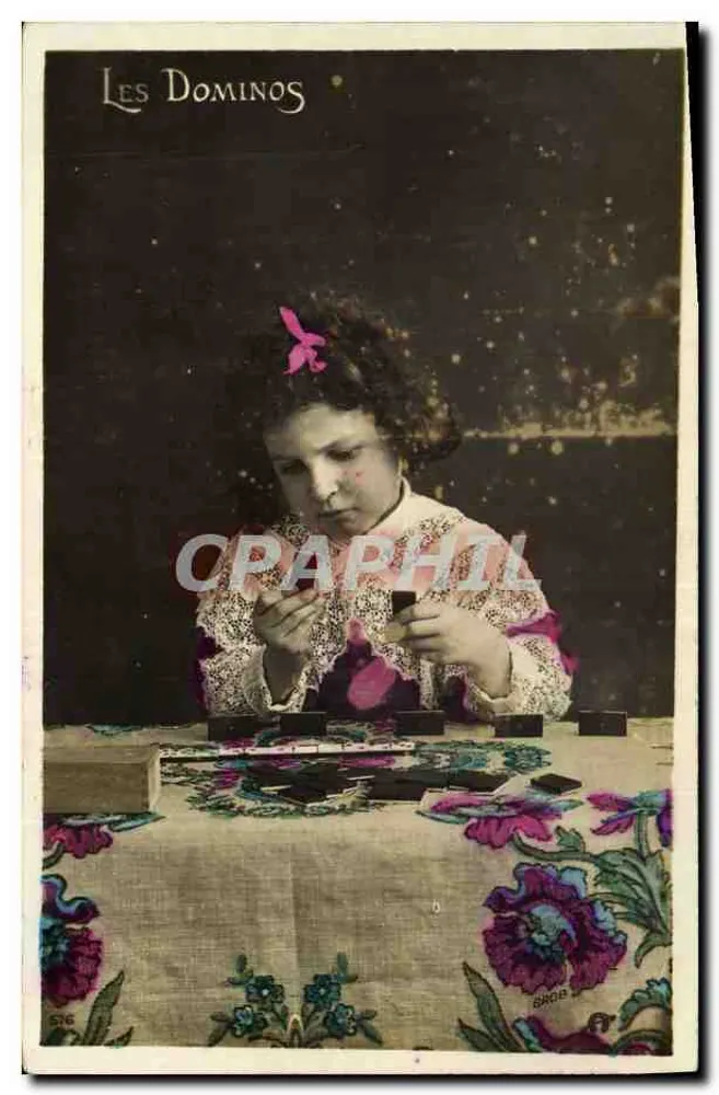 Menina jogando dominó — n° 8408 — editor desconhecido - Frente