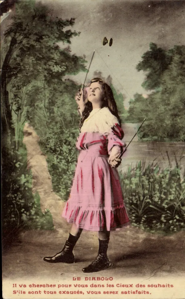 Fille jouant au cerf-volant — éditeur LE DIABOLO - Awers