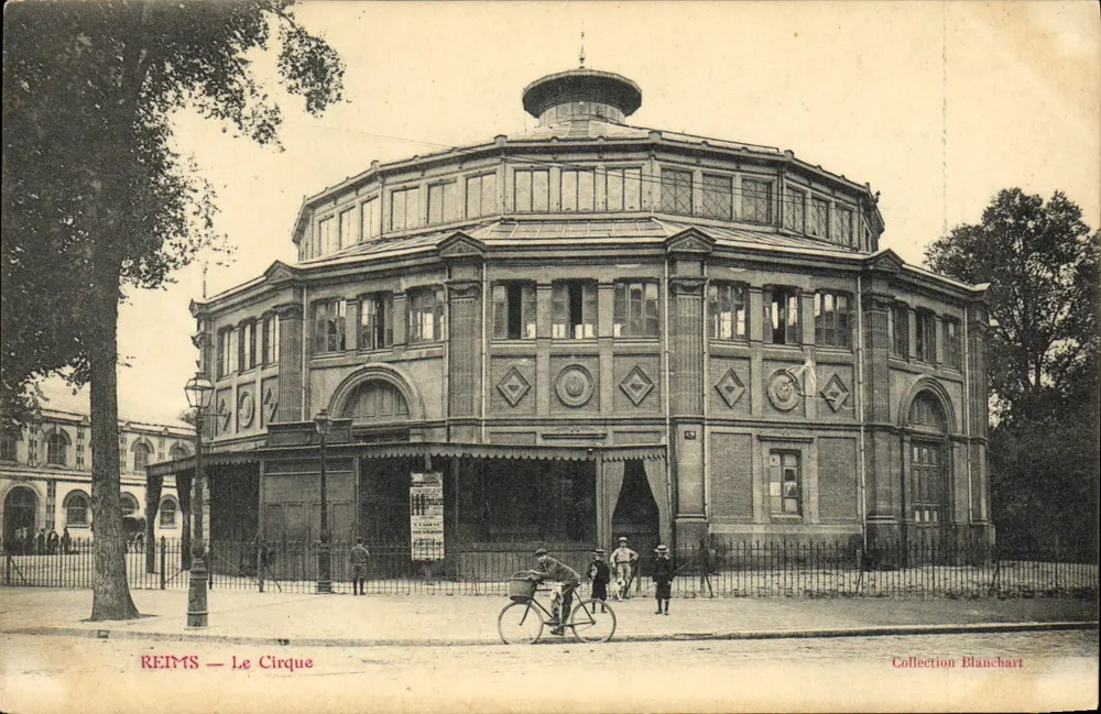 Reims — O Circo — Coleção Blanchart - Frente