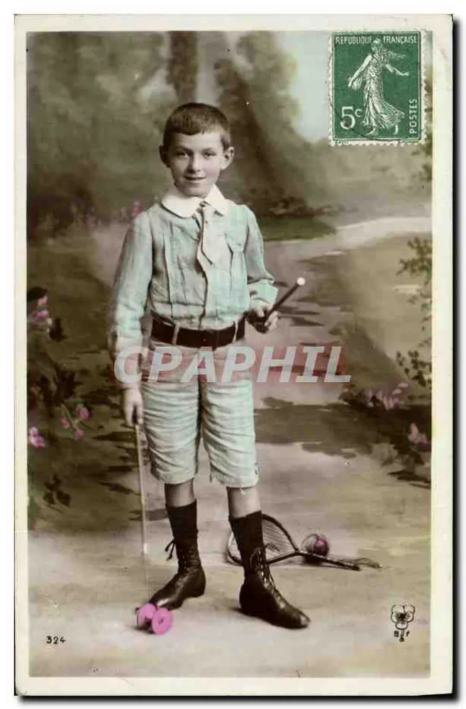 Garçon en tenue de sport — scène de parc — éditeur G.F. n°324 - Frente