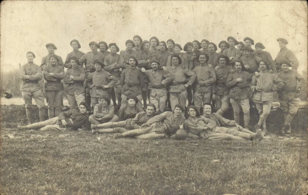 Gruppe Soldaten — Feldzug — 723 - Vorderseite