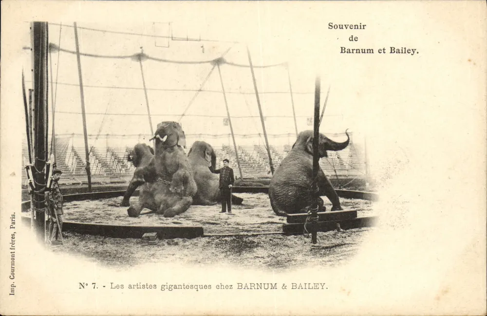 Die Riesen-Künstler bei BARNUM & BAILEY — Erinnerung an Barnum und Bailey. Nr. 7. — Imp. Courmont frères, Paris. - Vorderseite