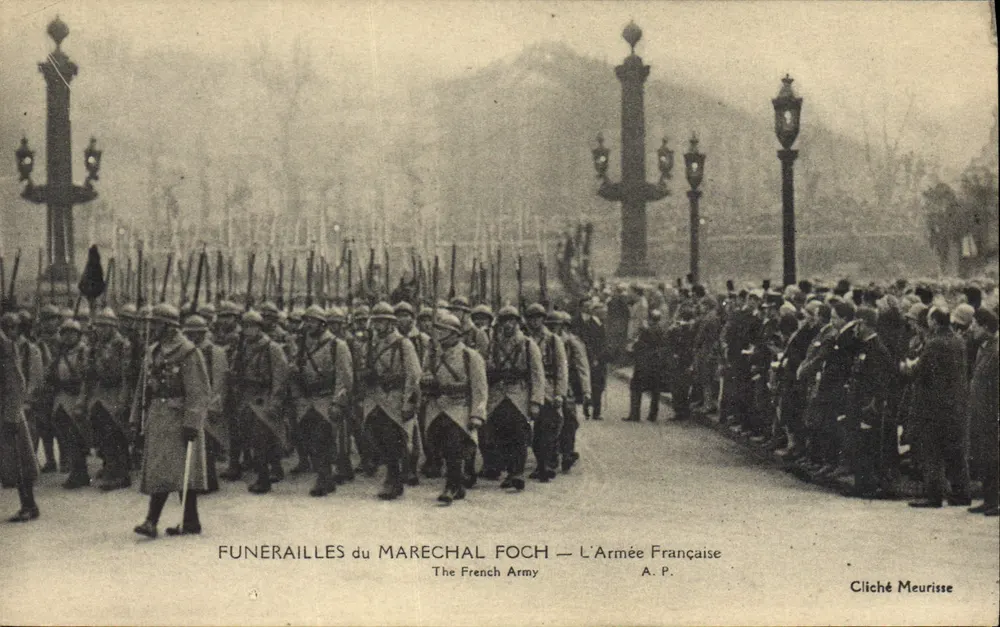 Trauerfeier des Marschalls Foch — Die Französische Armee — Cliché Meurisse - Vorderseite