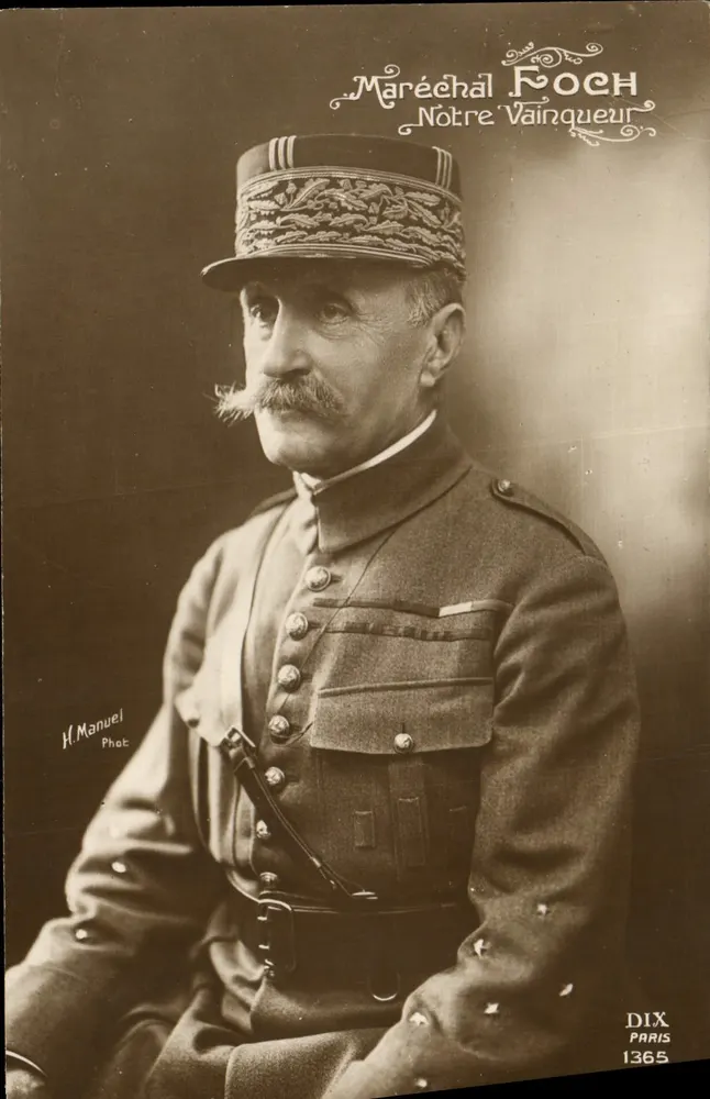 Maréchal Foch — Nosso Vencedor — H. Manuel Fot. DIX PARIS 1365 - Frente