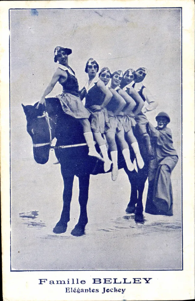Familie BELLEY — Elegante Jockeys — Ansichtskarte - Vorderseite