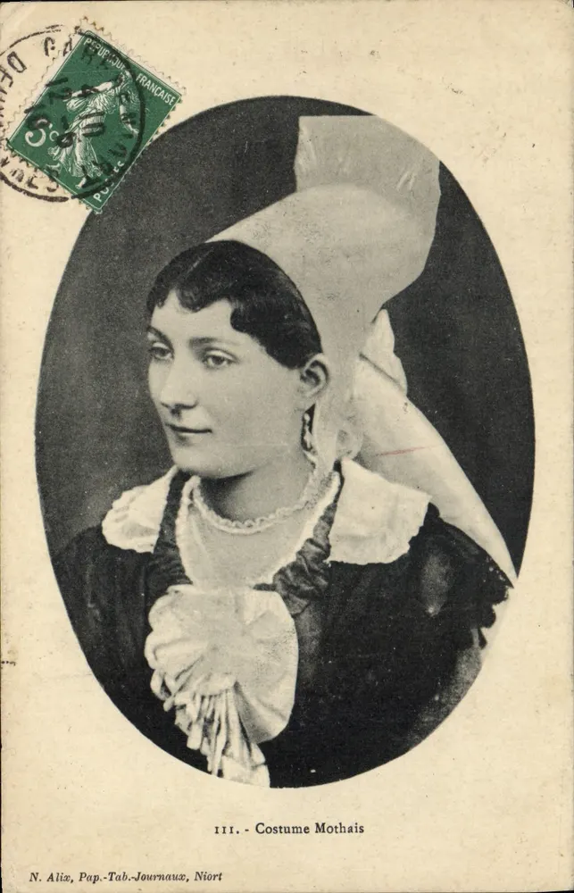 Traje de Mothais — N. Aliz, Pap.-Tab.-Jornais, Niort - Frente