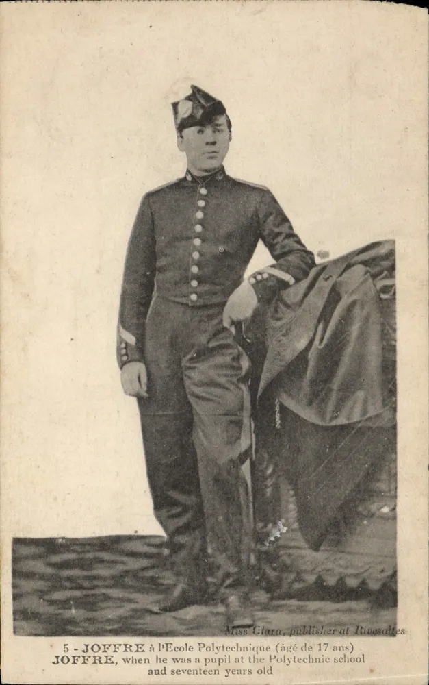 Joffre na Escola Politécnica — com 17 anos — Miss Clara, Rivesaltes - Frente