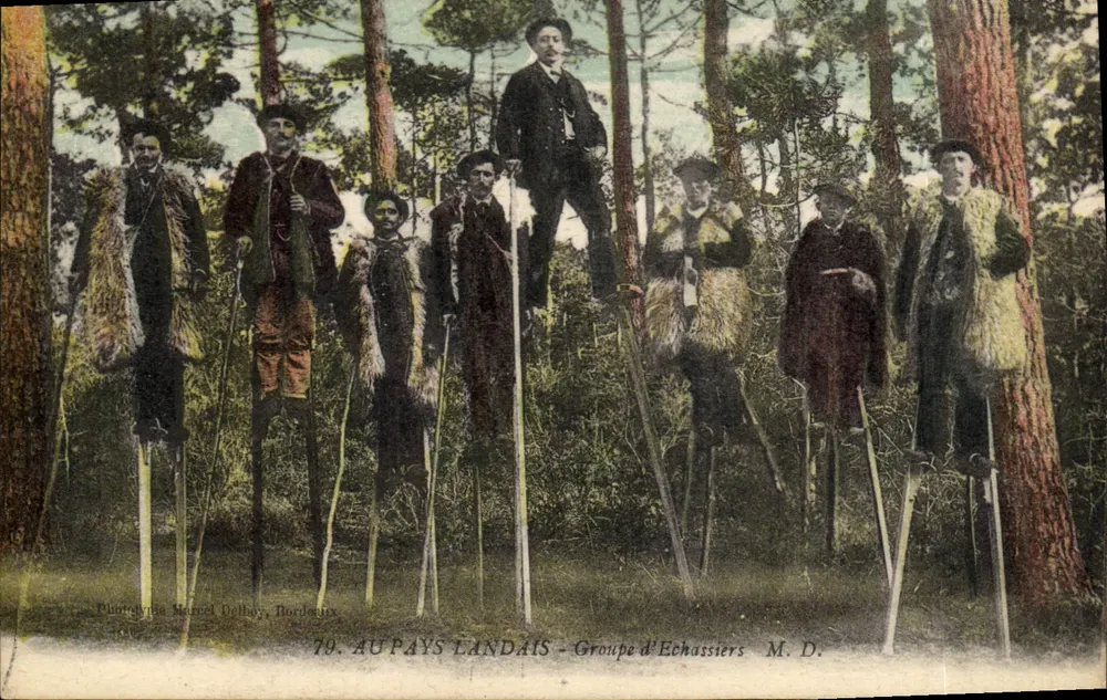 AU PAYS LANDAIS — Gruppe der Echassiers — Phototypie Marcel Dalhoy, Bordeaux - Vorderseite