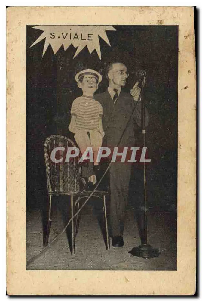 S. Viale — espetáculo com marioneta — editor não visível - Frente