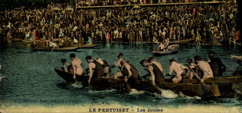 Le Pertuiset — As Joutes — Exclusividade See, tabacs - Firminy - Frente