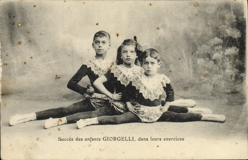 Erfolg der Kinder GIORGELLI bei ihren Übungen — Verlag nicht sichtbar - Vorderseite