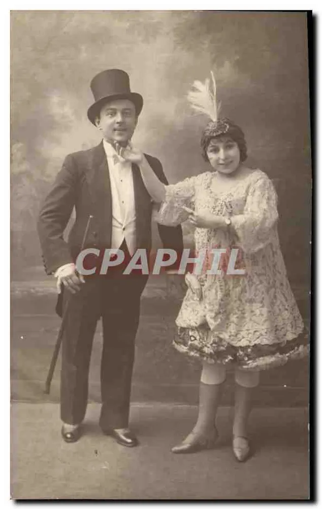 Casal em traje de festa — Estúdio fotográfico — Léo Forbert, Varsóvia - Frente
