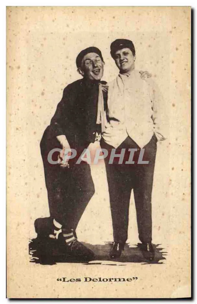 Les Delorme — comediantes — carta postal - Frente
