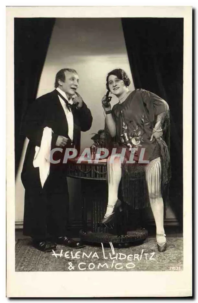 Atores Helena Luderitz & Comico — cena teatral — editor Edite Bromsilder - Frente