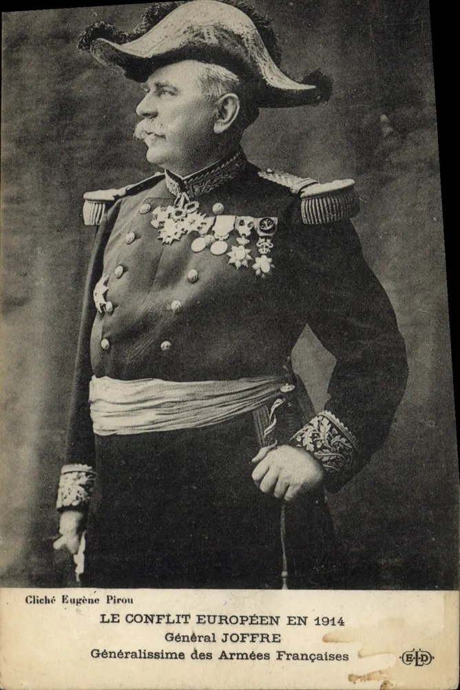 General Joffre — in Uniform mit Orden — Aufnahme von Eugène Pirou, n° 1914 - Vorderseite