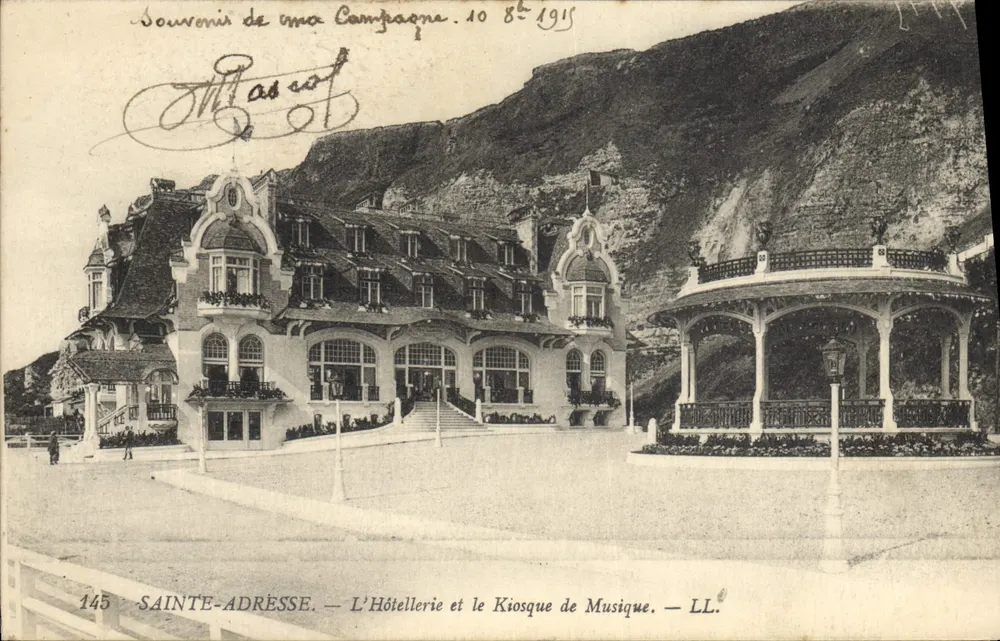 Sainte-Adresse — Das Hotel und das Musikkiosk — LL. - Vorderseite