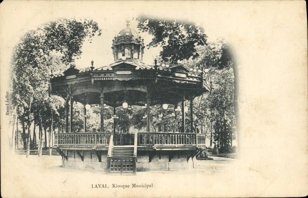 Laval - Kiosque Municipal — editor Hamel Jallier, número de série não visível - Frente