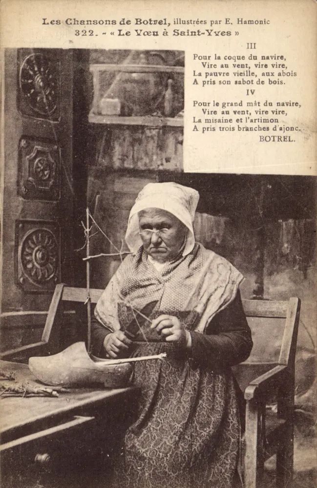 Mulher costurando um sapato de madeira em Saint-Yves — Les Chansons de Botrel, ilustradas por E. Hamonic, n° 322 - Frente