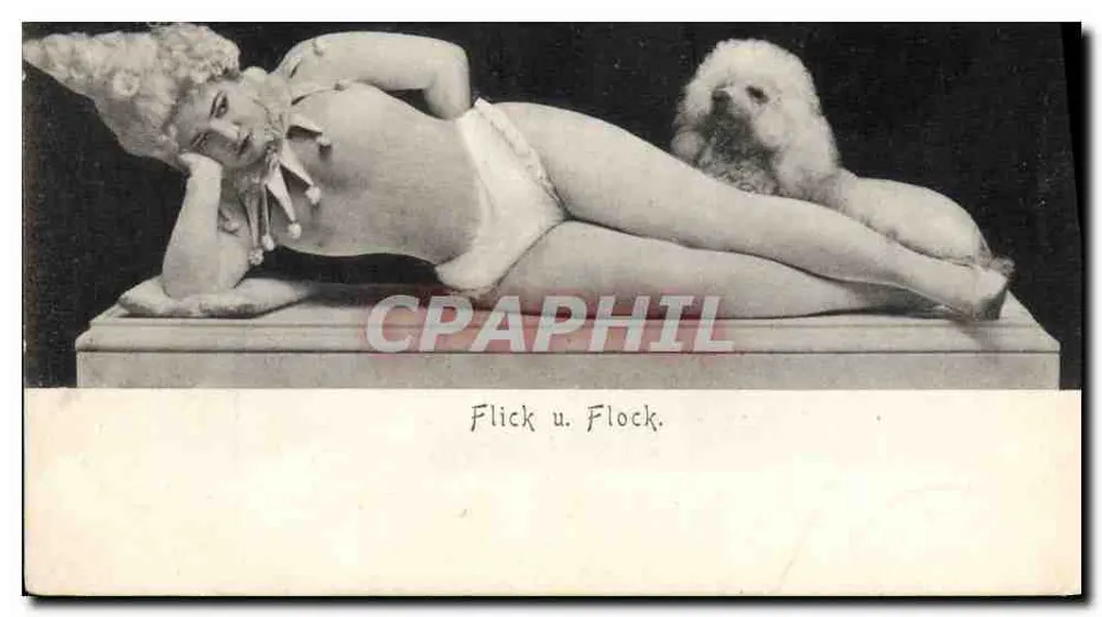 Flick u. Flock. — Escultura de mulher nu e cachorro poodle — editor Tableaux Vivants, Berlim - Frente