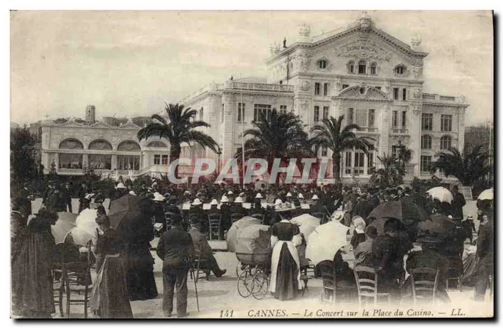 CANNES — Ansicht des Konzerts auf dem Casino-Platz — LL. — n° 141 - Vorderseite