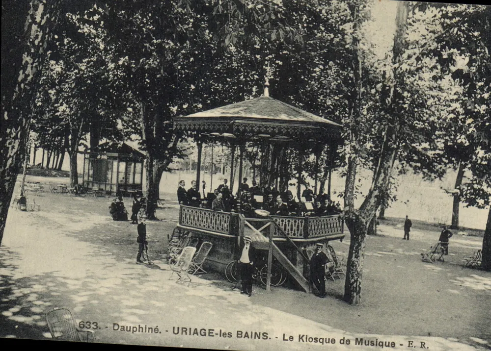 Uriage-les-Bains - Der Musikkiosk - E.R. - n°633 - Vorderseite