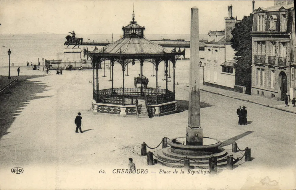 Cherbourg — Place de la République — Verleger ELD, n° 62 - Vorderseite
