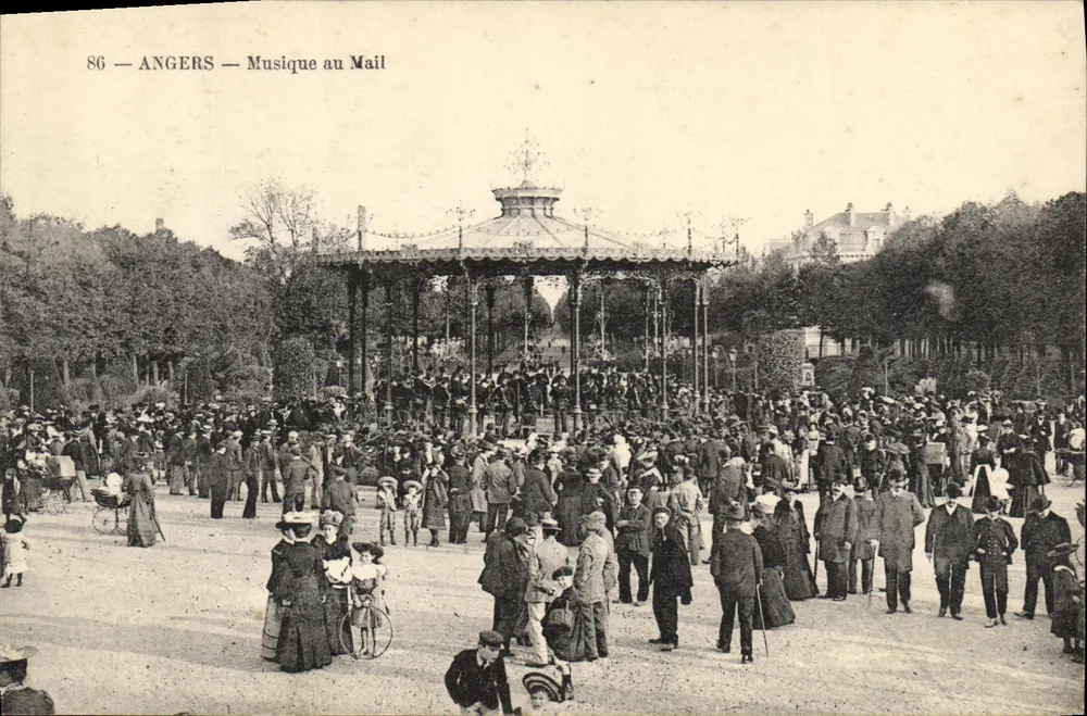 Angers — Música no Mail — 86 - Frente