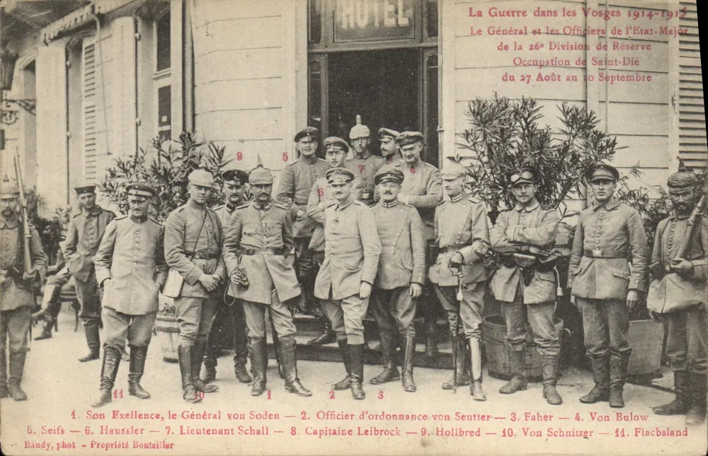 Der Krieg in den Vosges 1914-1915 — Der General und die Offiziere des Stabes der 26. Reserve-Division — Besetzung von Saint-Dié - Vorderseite