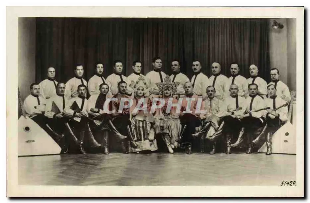 National-Orchester Großrussland — Gruppenfoto auf der Bühne - Vorderseite