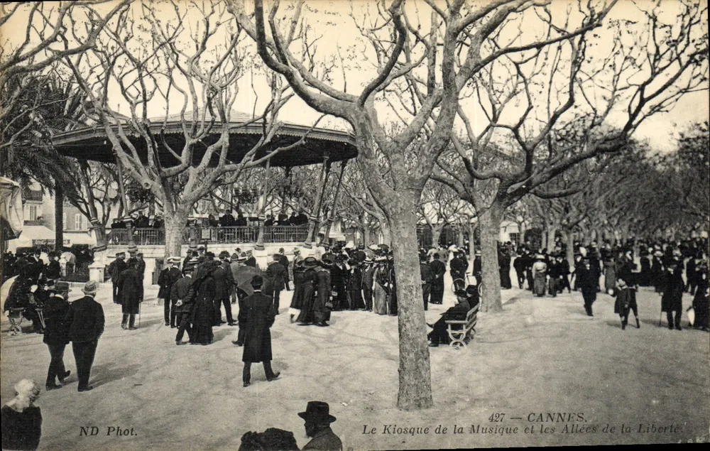 Cannes — Le Kiosque de la Musique et les Allées de la Liberté — ND Phot. n° 427 - Vorderseite