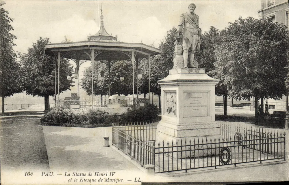 Pau — Die Statue von Henri IV und das Musikhäuschen — LL. n° 164 - Vorderseite