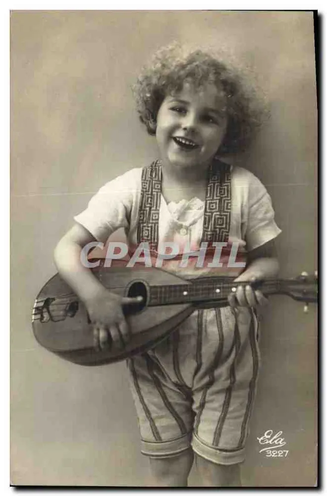 Niño sonriente con una mandolina — Editor Ela, n° 3227 - Anverso