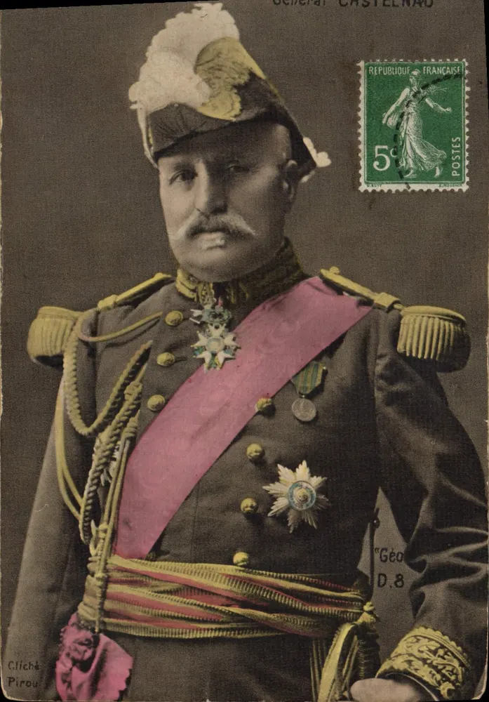Geral Castelnau — retrato militar — Cliché Pirou - Frente