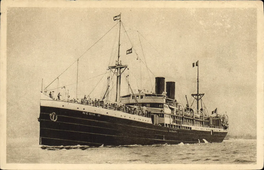 Das Passagierschiff Médie II — Seeblick — Verlag M. Audry in Sevilla - Vorderseite