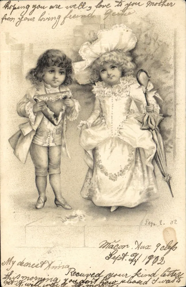 Deux enfants en tenue d'époque — éditeur non visible — n° de série non visible - Recto
