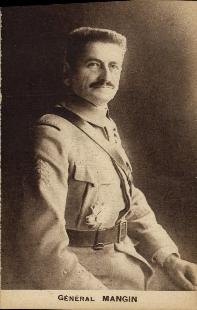 Geral Mangin — retrato militar — Grav. Imp. Platinographie, Montreuil (Seine) - Frente