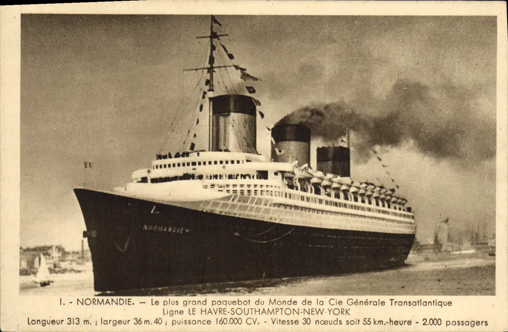 Normandie — O maior navio do Mundo da Cie Générale Transatlantique — Edição J. Desboutin - Frente