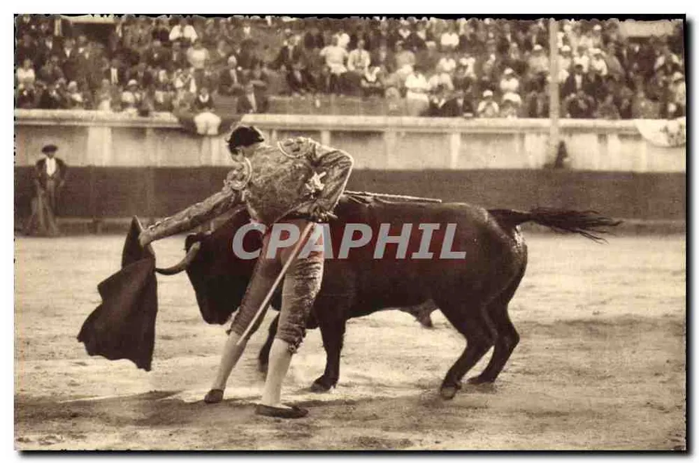 Corrida in Frankreich — Eine prächtige Natur der linken Seite von Marcial Lalanda — Photo George Arles-sur-Tanne - Vorderseite