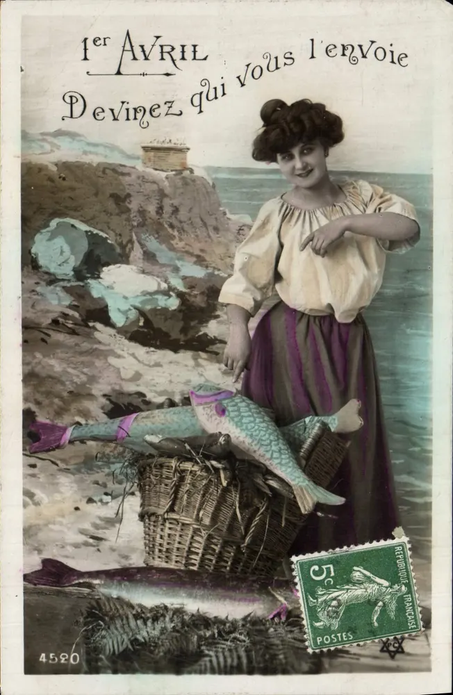 Frau am Meer mit Fischen — 1. APRIL — anonymer Verlag, n° 4580 - Vorderseite