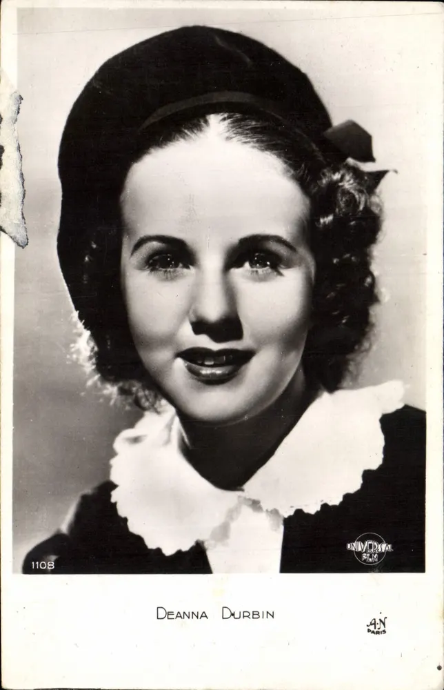 Deanna Durbin — portret — A.N. Paryż, nr 1108 - Awers