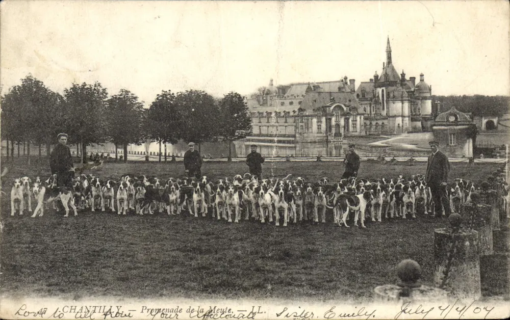 Chantilly — Promenade de la Meute — LL. Sister. Emily. - Vorderseite