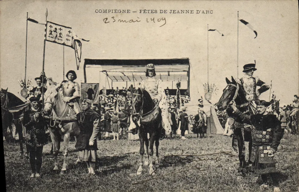 Compiègne — Fêtes de Jeanne d'Arc — edição não identificada - Frente