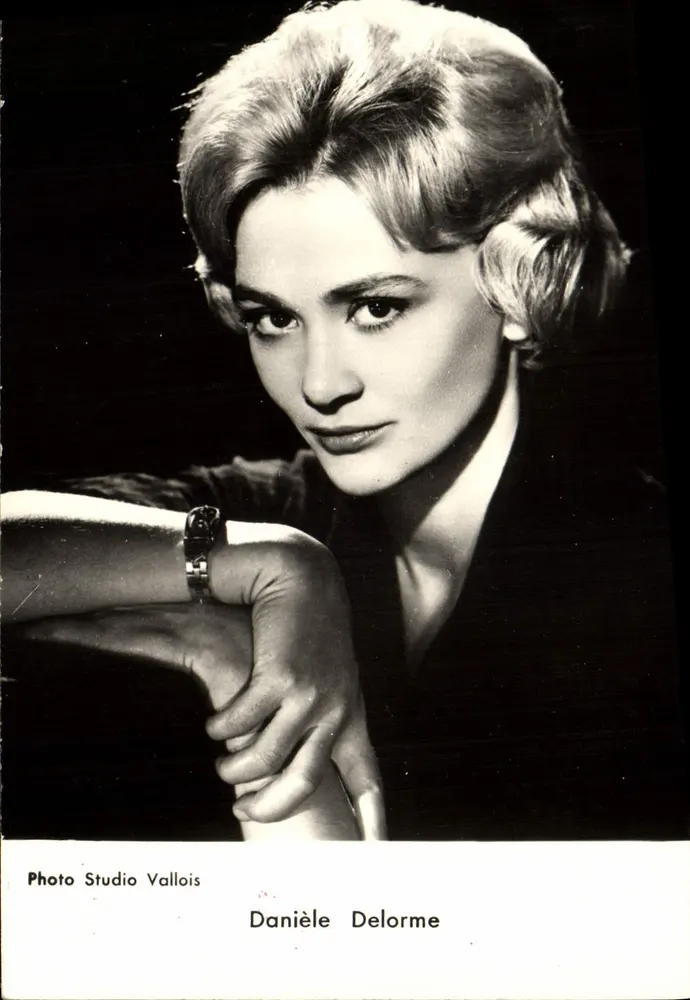 Danièle Delorme — portret w czarno-białym — Studio fotograficzne Vallois - Awers