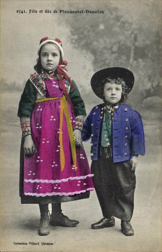 Mädchen und Gâs von Pleugastel-Daoulas — Sammlung Villard Quimper — Nr. 1741 - Vorderseite